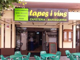 Restaurant-Marisqueria Tapes i Vins